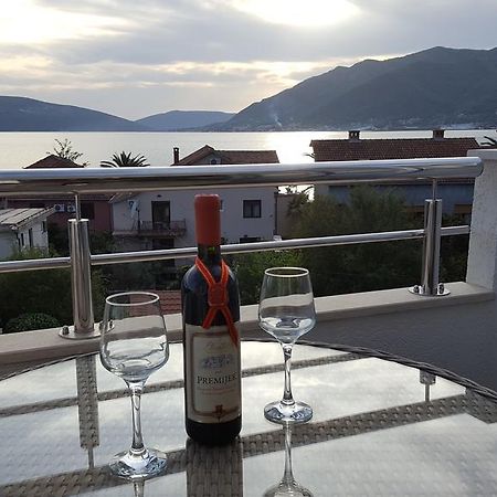 Apartment Milas Tivat Exterior foto