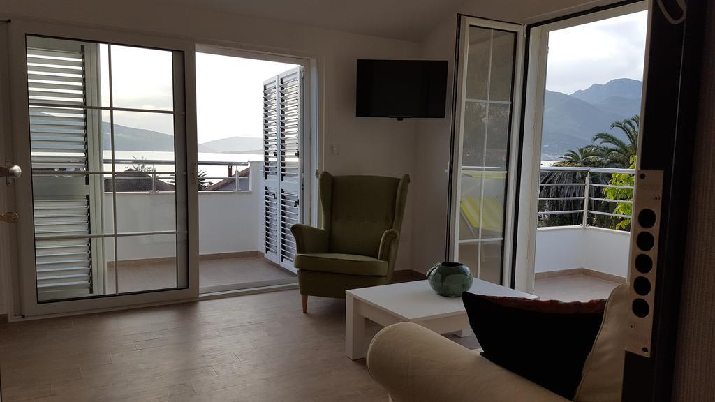 Apartment Milas Tivat Exterior foto